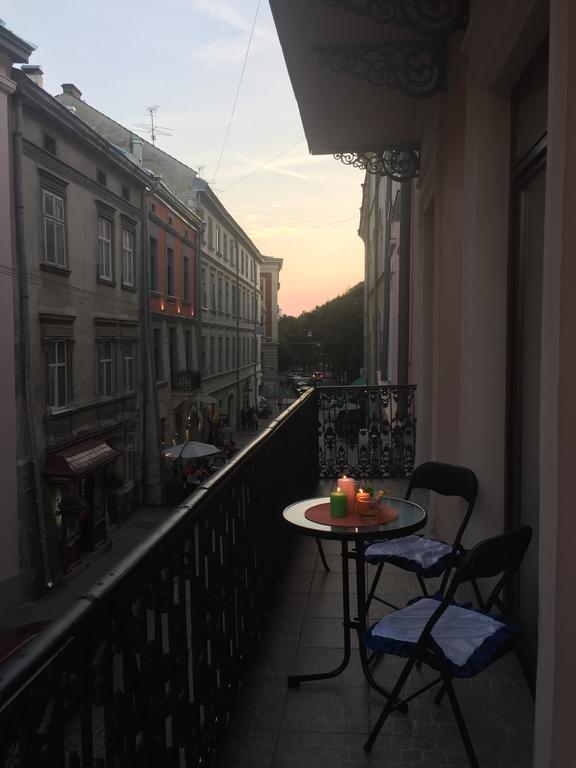 Virmenska Apartment Lviv Ngoại thất bức ảnh